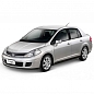 Стекло фары Tiida 1 2004-2014 (правое)